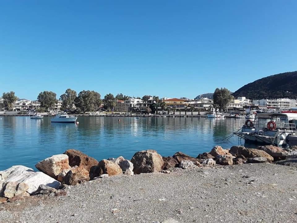 Me Gusta Suite By The Sea Anavyssos Bagian luar foto