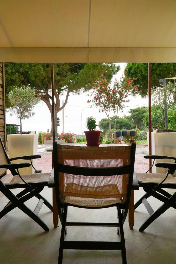 Me Gusta Suite By The Sea Anavyssos Bagian luar foto